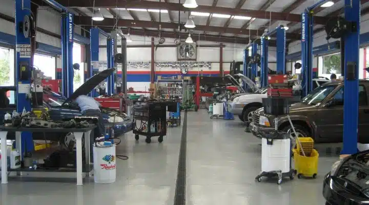 خدمات أفضل ورشة سمكرة في الرياض