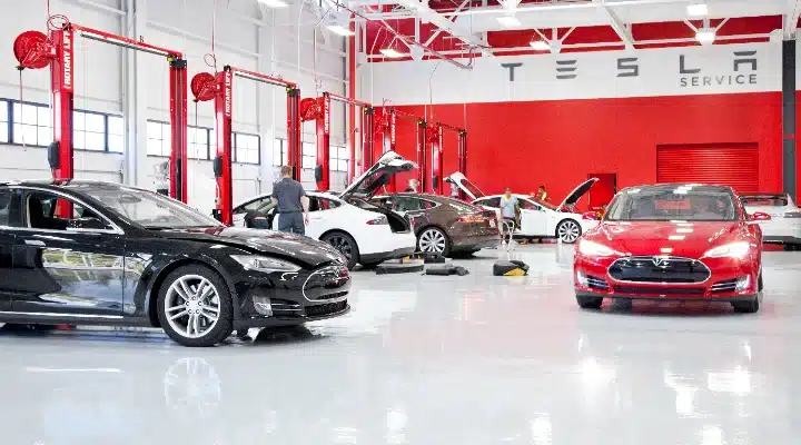 أفضل ورشة سمكرة هيكل السيارة في الرياض